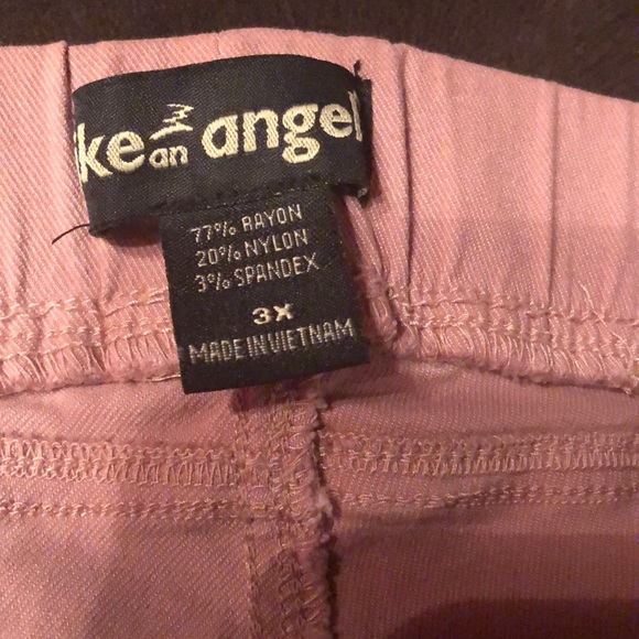 Jeans - Picture 5 of 6